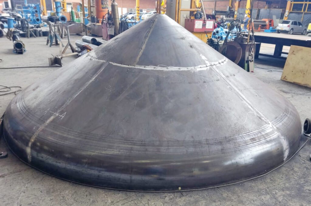 Tapa torisférica con borde pestañado fabricada según UG-81